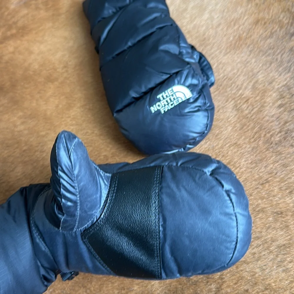 The North Face Black Mittens unisex nuptse mitt youth junior large